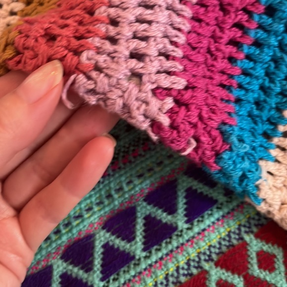 XiRENA Dreamstate Cardigan Boho crochet knit S  Sold Out Online ❤️🩷💙💚🩵 - Picture 9 of 14